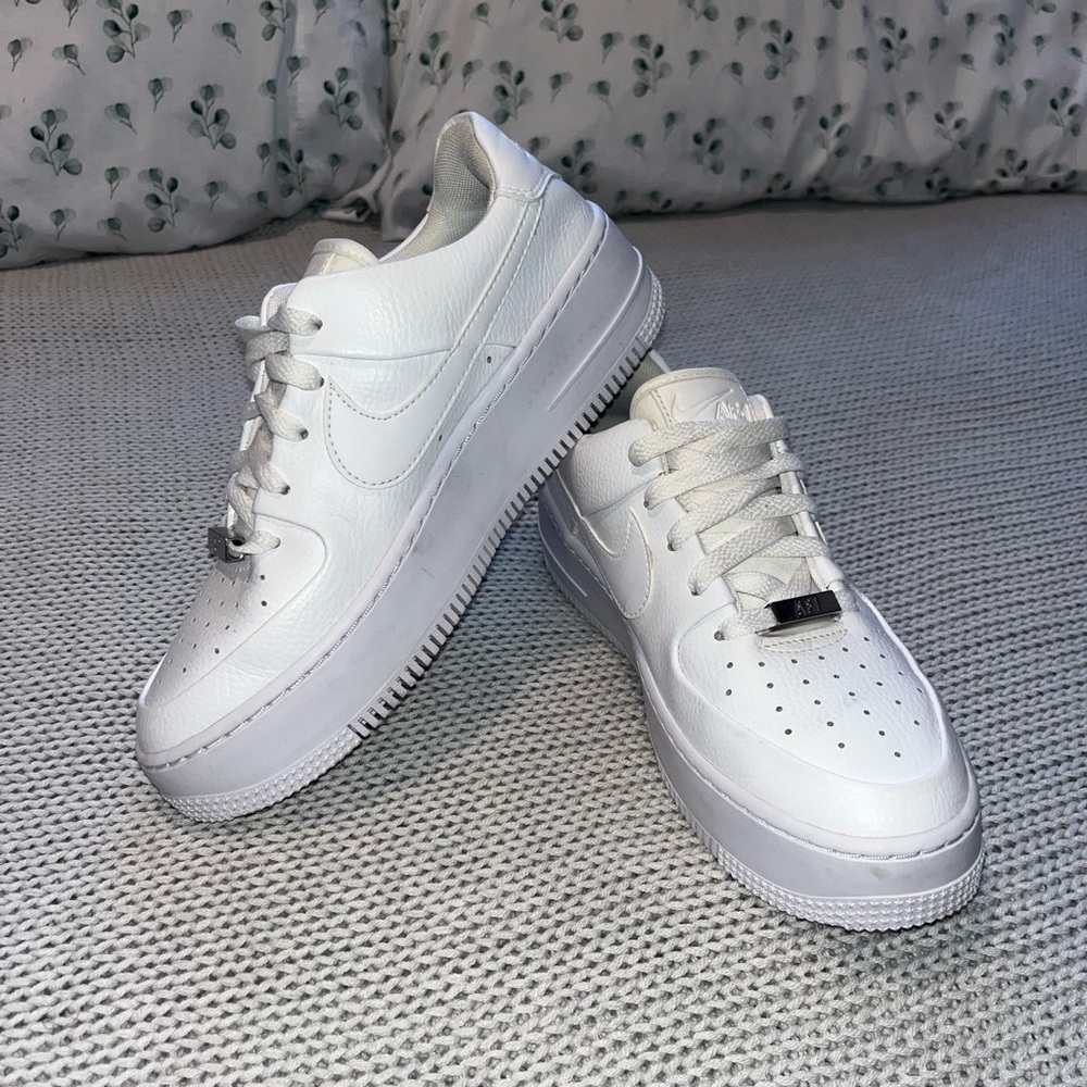 AIR FORCE 1 🫧 SNEAKERS 🫧 WHITE
BRAND 🪩 Nike